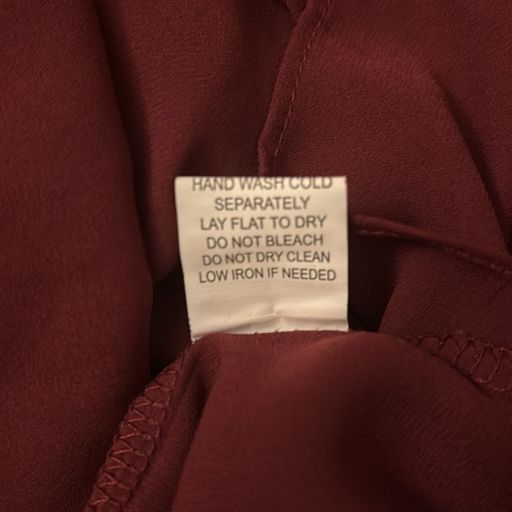 Buckle Maroon Dressy Top- Size XL - Picture 9 of 11